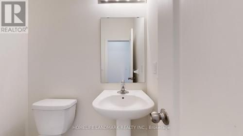 119 Hawkins Street, Georgina, ON - Indoor Photo Showing Bathroom