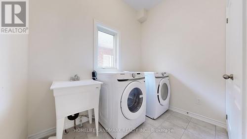 119 Hawkins Street, Georgina, ON - Indoor Photo Showing Laundry Room