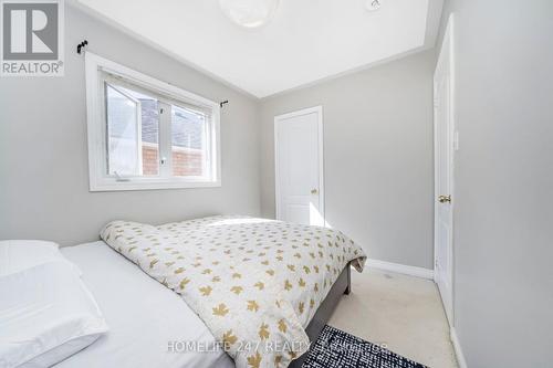 638 Madame Street, Mississauga, ON - Indoor Photo Showing Bedroom