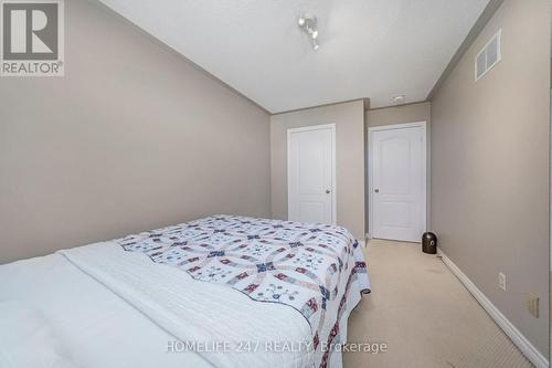 638 Madame Street, Mississauga, ON - Indoor Photo Showing Bedroom