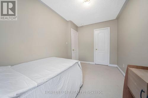 638 Madame Street, Mississauga, ON - Indoor Photo Showing Bedroom