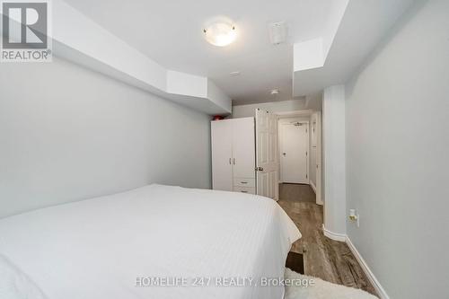 638 Madame Street, Mississauga, ON - Indoor