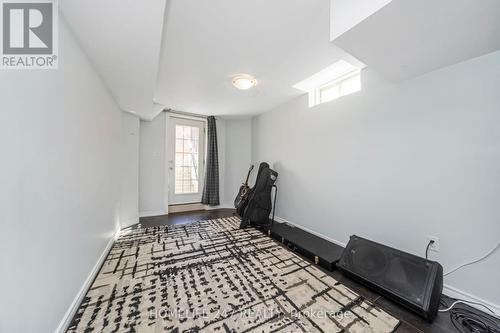 638 Madame Street, Mississauga, ON - Indoor Photo Showing Other Room