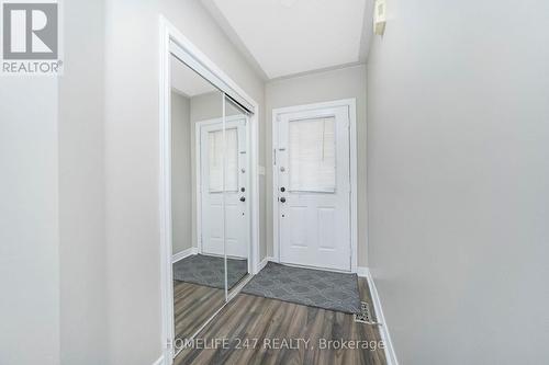 638 Madame Street, Mississauga, ON - Indoor Photo Showing Other Room