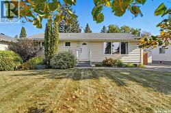 117 Wilson CRESCENT  Saskatoon, SK S7J 2L6