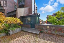 21 - 135 SPRINGFIELD ROAD  Ottawa, ON K1M 1C5