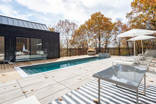 Piscine - 11351 Ch. De La Rivière-Du-Nord, Mirabel, QC - Outdoor With In Ground Pool With Deck Patio Veranda
