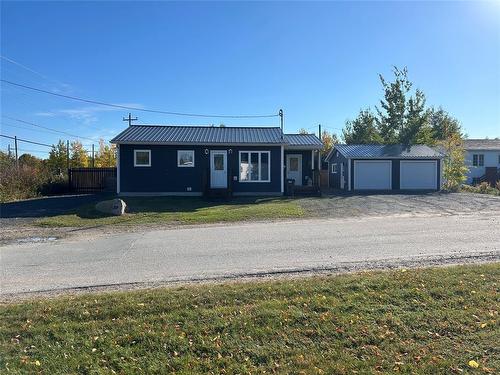319 J.R Smallwood Boulevard, Gambo, NL 