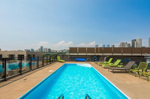 Piscine - 208-1811 Rue William, Montréal (Le Sud-Ouest), QC - Outdoor With In Ground Pool With Backyard