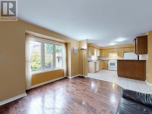 5919 Osprey Boulevard, Mississauga, ON - Indoor Photo Showing Kitchen