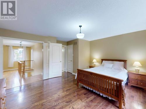 5919 Osprey Boulevard, Mississauga, ON - Indoor Photo Showing Bedroom