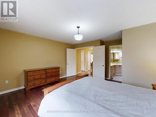 5919 Osprey Boulevard, Mississauga, ON - Indoor Photo Showing Bedroom