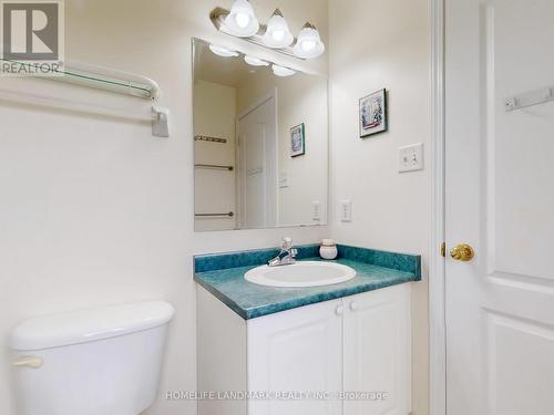 5919 Osprey Boulevard, Mississauga, ON - Indoor Photo Showing Bathroom