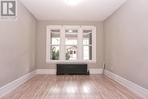25 Spadina Avenue, Hamilton, ON - Indoor Photo Showing Other Room