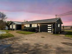 10165 Highway 1  Greenwich, NS B4P 2R2