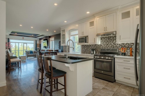 2204 Belwood Rd, Nanaimo, BC 