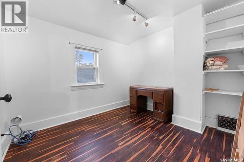 1200 Victoria Avenue, Regina, SK - Indoor