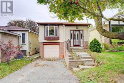 9 SNOWSHOE CRESCENT  Markham, ON L3T 4M5