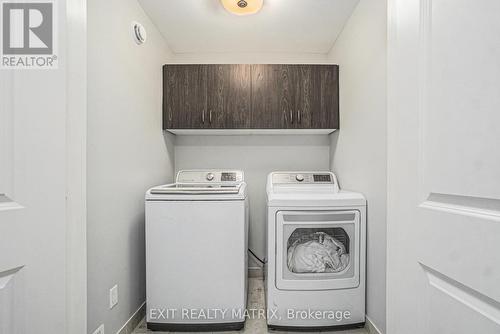 554 Jackdaw Avenue, Ottawa, ON - Indoor Photo Showing Laundry Room