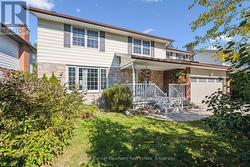 10 CARMINE PLACE  Guelph (Victoria North), ON N1E 3V1