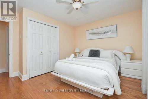 139 Goulburn Avenue, Ottawa, ON - Indoor Photo Showing Bedroom