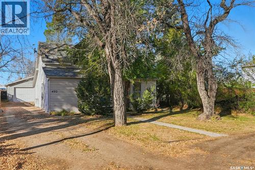 450 Charles Street, Asquith, SK - Outdoor