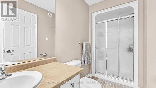 62 Elliott Trail, Thames Centre (Thorndale), ON - Indoor Photo Showing Bathroom