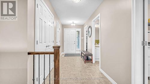62 Elliott Trail, Thames Centre (Thorndale), ON - Indoor Photo Showing Other Room