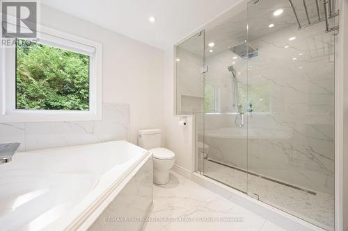 ENSUITE BATHROOM - 78 Charing Crescent, Aurora, ON - Indoor Photo Showing Bathroom
