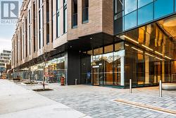 219 - 1720 BAYVIEW AVENUE  Toronto, ON M4G 3C4