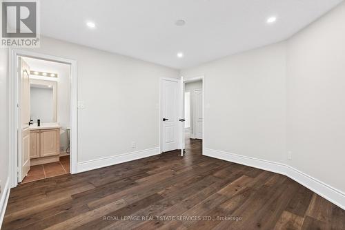 Bedroom 2 w/4pc ensuite - 2240 Pine Glen Road, Oakville, ON - Indoor Photo Showing Other Room