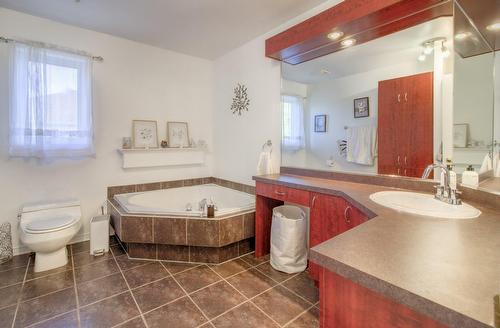 Salle de bains - 6-545 Rue Jérôme-Richer, Saint-Eustache, QC - Indoor Photo Showing Bathroom