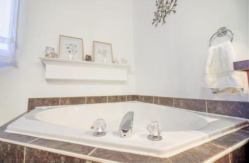 Salle de bains - 6-545 Rue Jérôme-Richer, Saint-Eustache, QC - Indoor Photo Showing Bathroom