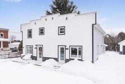 1377  - 1381 Ch. de Béthanie  Béthanie, QC J0H 1E1