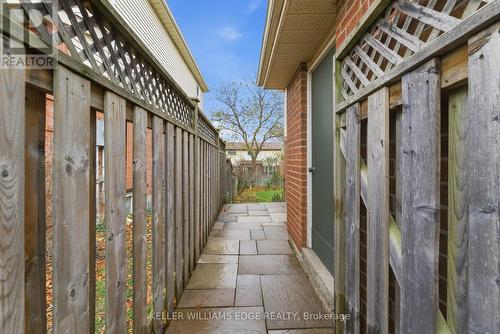 2163 Winding Way, Burlington, ON - Outdoor With Exterior