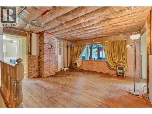 1155 Maple Street, Okanagan Falls, BC - Indoor Photo Showing Other Room