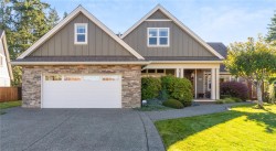 689 Abernathy Pl  Parksville, BC V9P 2Y9