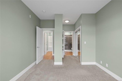 501-6540 Metral Dr, Nanaimo, BC - Indoor Photo Showing Other Room