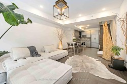 30-3 Elsie Lane  Toronto, ON M6P 0B8