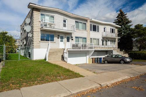 Frontage - 5007  - 5009 Boul. Notre-Dame, Laval (Chomedey), QC - Outdoor