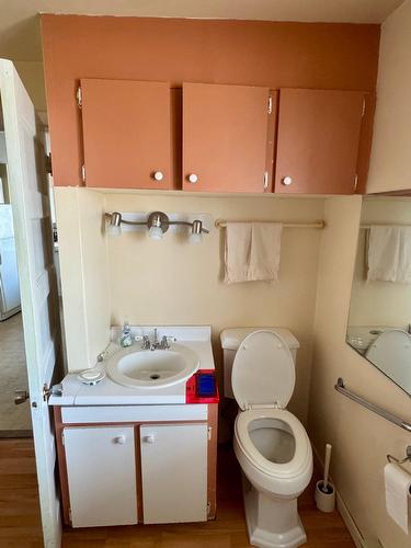 Bathroom - 263 Rue De La Mer, Longue-Pointe-De-Mingan, QC - Indoor Photo Showing Bathroom