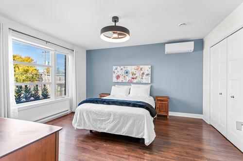 Chambre à coucher principale - 3-354 Rue Notre-Dame, Charlemagne, QC - Indoor Photo Showing Bedroom