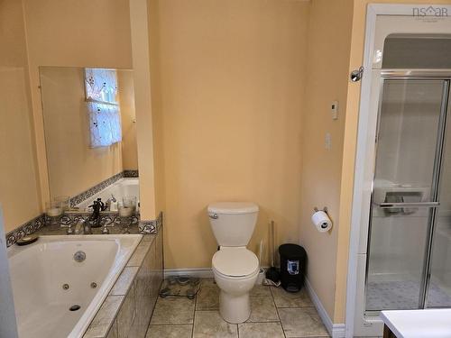 49 Second Court, Valley, NS 