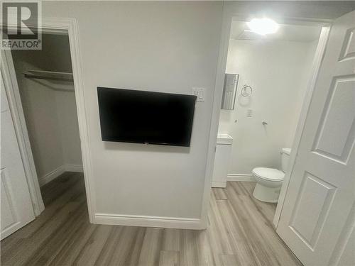 490 Whissell Avenue, Sudbury, ON - Indoor