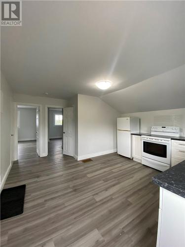 490 Whissell Avenue, Sudbury, ON - Indoor Photo Showing Kitchen