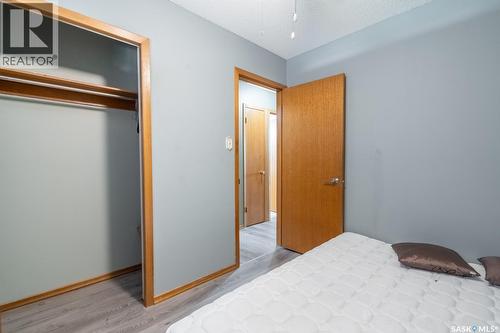 2332 Mcdonald Street, Regina, SK - Indoor Photo Showing Bedroom