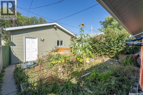 2332 Mcdonald Street, Regina, SK - Outdoor