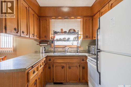 2332 Mcdonald Street, Regina, SK - Indoor Photo Showing Kitchen With Double Sink