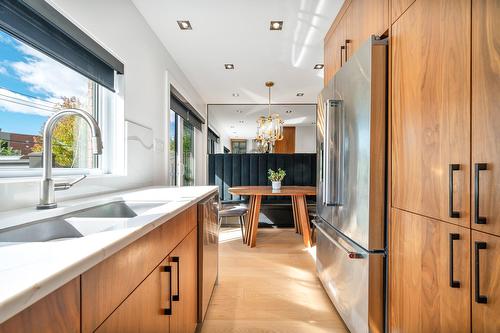 Cuisine - 5636  - 5638 Rue Mignault, Montréal (Mercier/Hochelaga-Maisonneuve), QC - Indoor Photo Showing Kitchen With Double Sink With Upgraded Kitchen