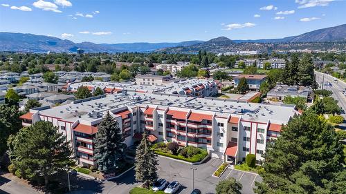 105-2110 Hoy Street  Kelowna, BC V1Y 8T4